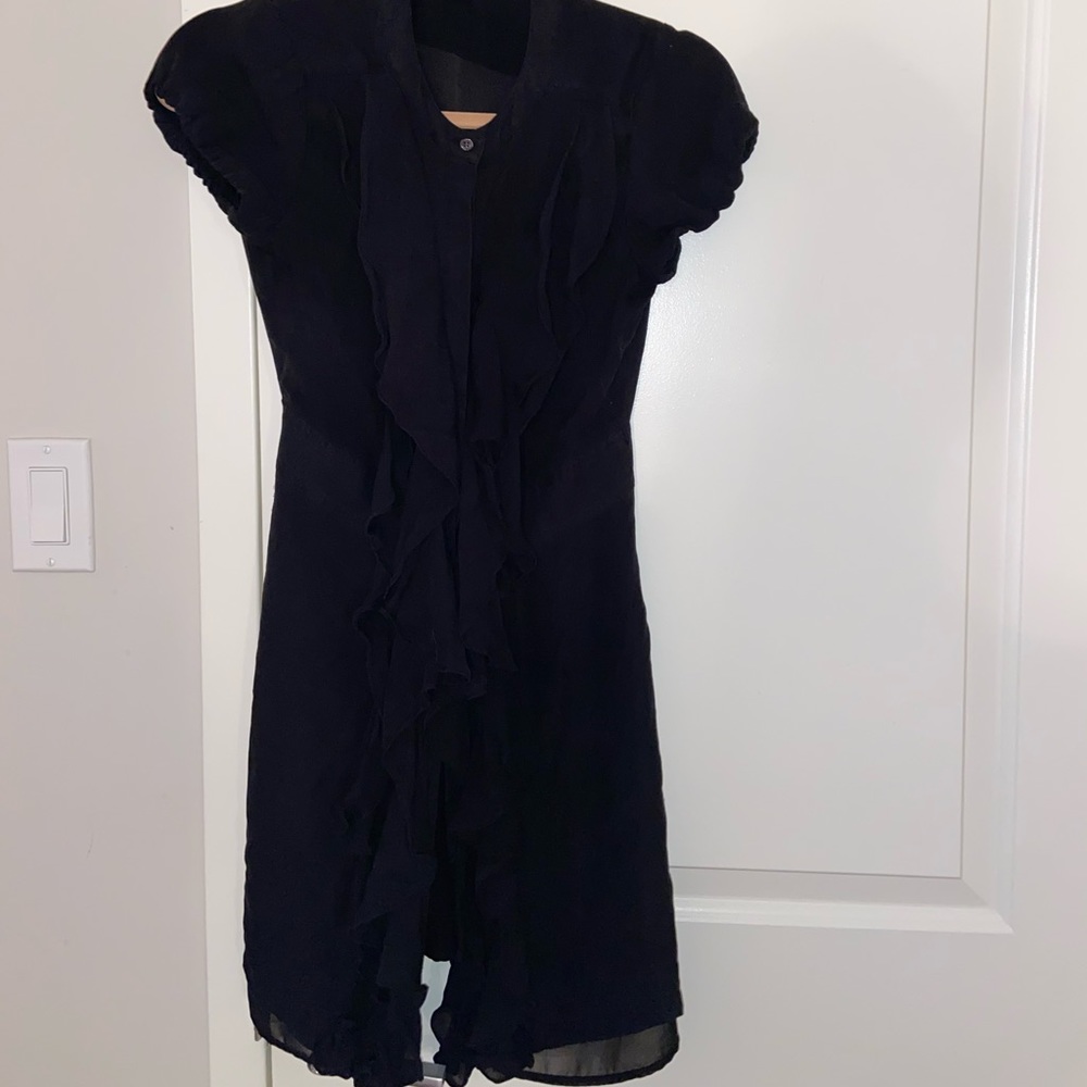 BCBGMaxAzria Black ruffle button down stress